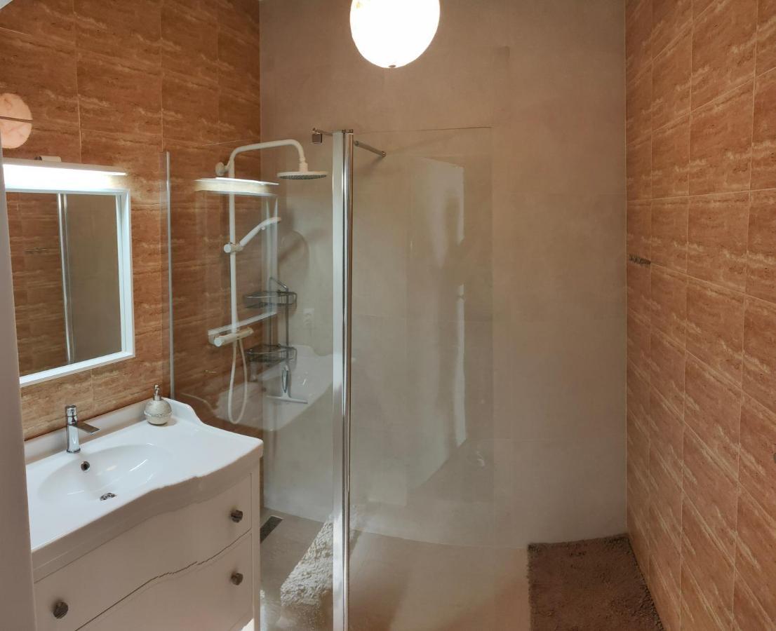 ワルシャワApartament - Koszyki -アパートメント エクステリア 写真